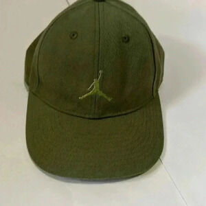Air Jordan Youth Size Strapback Hat Green Jumpman